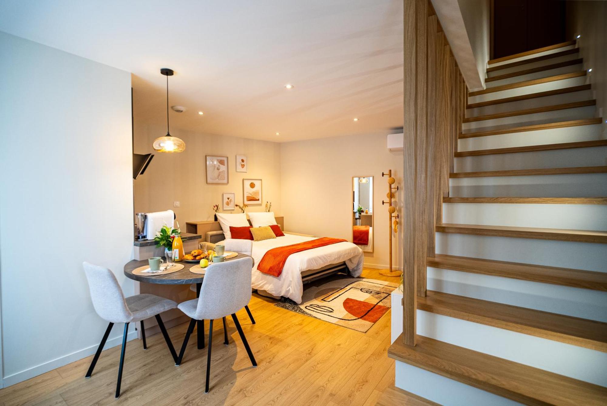 Au Duplex D'Or Centre Historique Daire Besançon Dış mekan fotoğraf